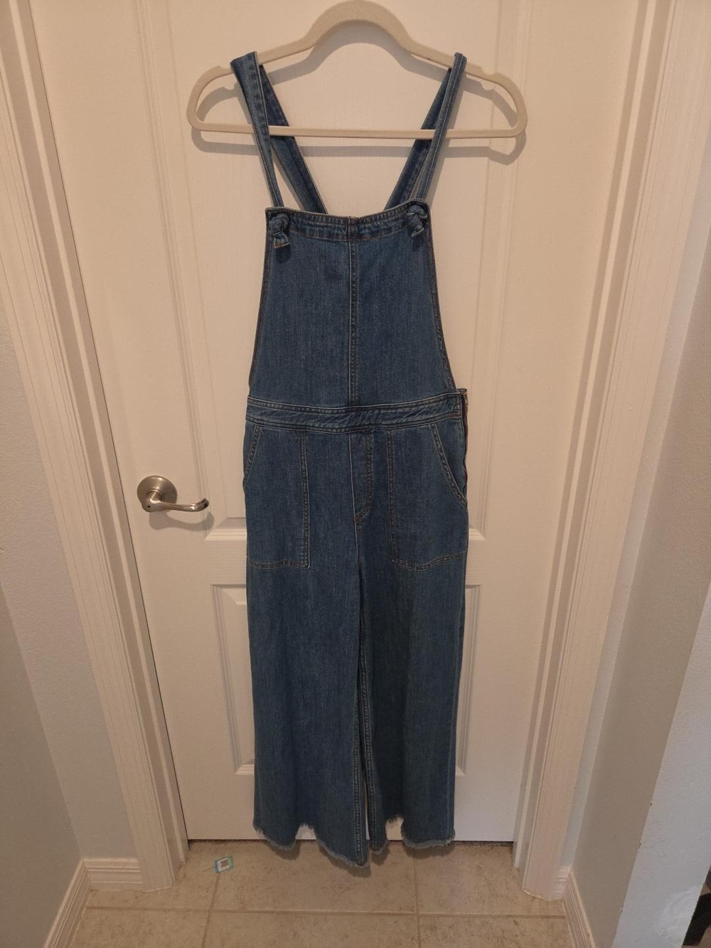 Current Air Los Angeles Denim Overalls Jumpsuit Wide Leg Raw Hem M